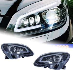 AKD Car Front Lamp for Benz W204 LED Headlight 2007-2011 c200 c260 c300 DRL Dynamic Turn Signal Lens Automotive Accessories 2pcs